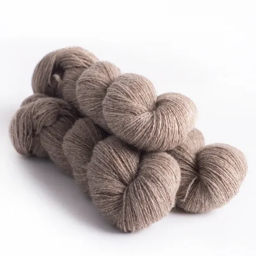 17_mYak_Skein_Desert_lace.webp