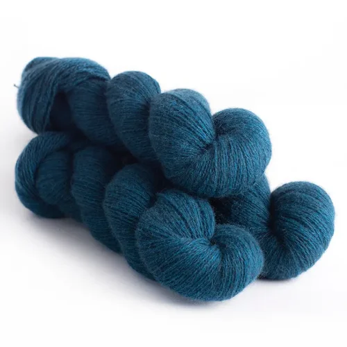 08_mYak_Skein_Petrol_lace.webp