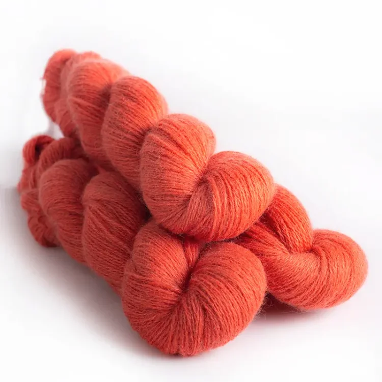 16_mYak_Skein_Saffron_lace.webp