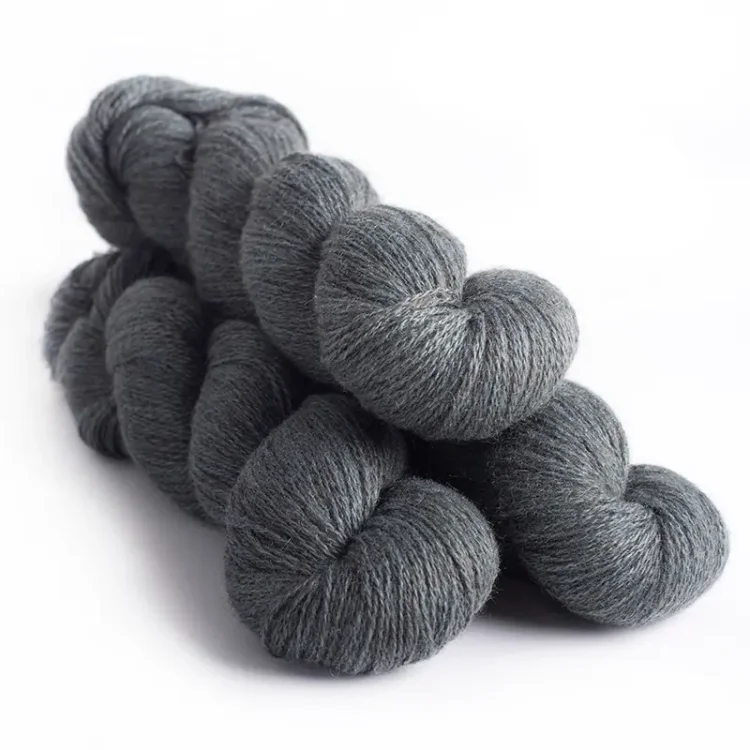 10_mYak_Yarns_Baby-Yak_Lace_Tibetan-Sky.webp