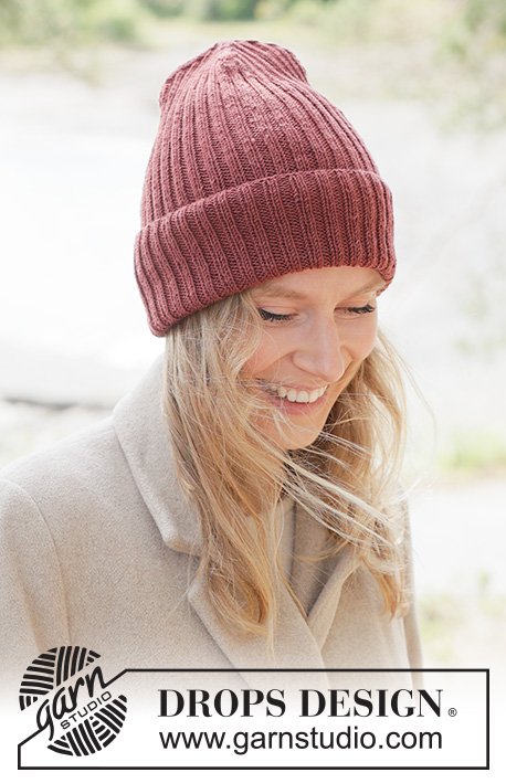 Zestaw na wzór Drops Berry Blaze Hat 1