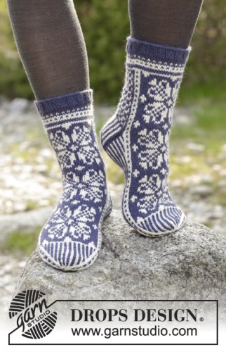 Zestaw na wzór Drops Lofoten Socks 1