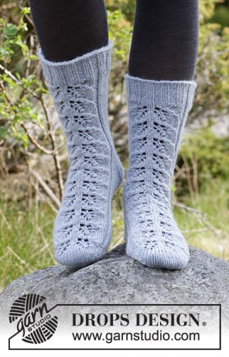 Zestaw na wzór Drops Lace Warmers 2