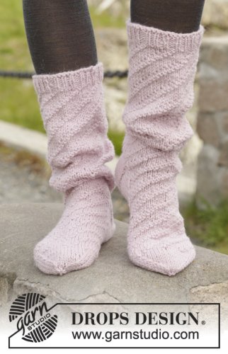 Zestaw na wzór Drops Belinda's Dream Socks 1