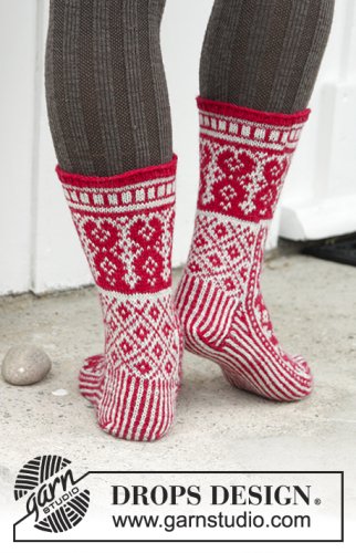Zestaw na wzór Drops Christmas Raffle Socks 2