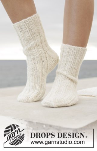 Zestaw na wzór Drops Sandy Feet 1
