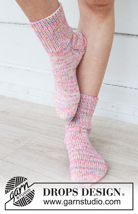 Zestaw na wzór Drops Rainbow Runner Socks 3