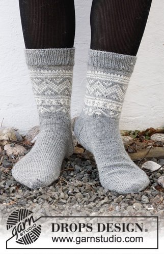 Zestaw na wzór Drops Highland Hikers 1