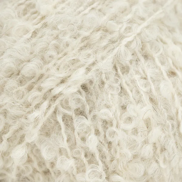drops-alpaca-boucle-8906-2.webp