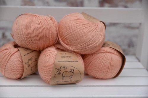 ecy_milburn_4ply_Tea_Rose_1.jpg