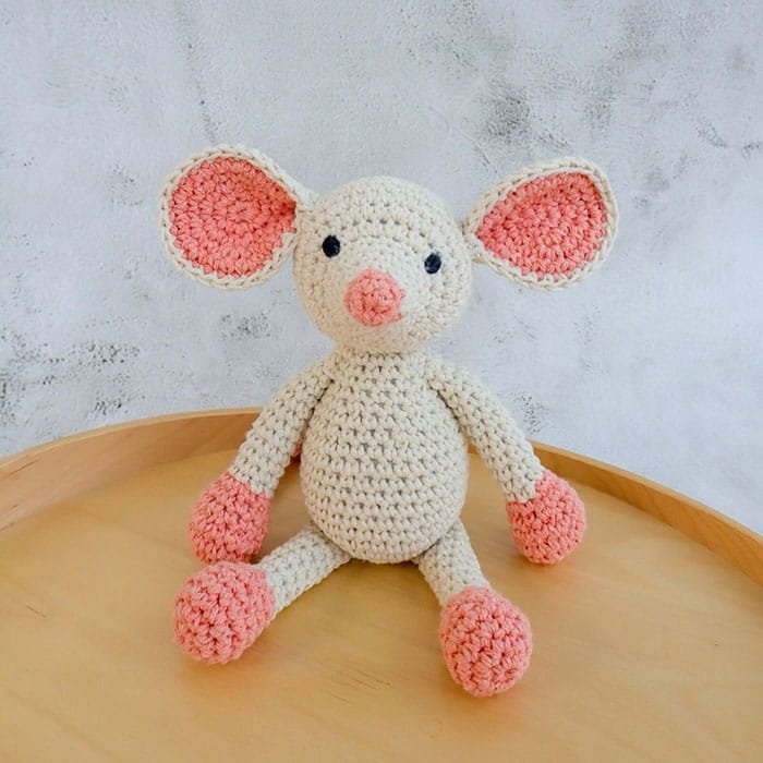 mouse_monica_1.jpg
