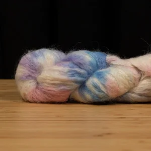 Włóczki ręcznie farbowane