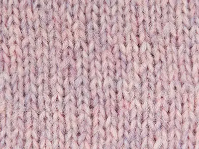 Włóczka Drops Air przed filcowaniem