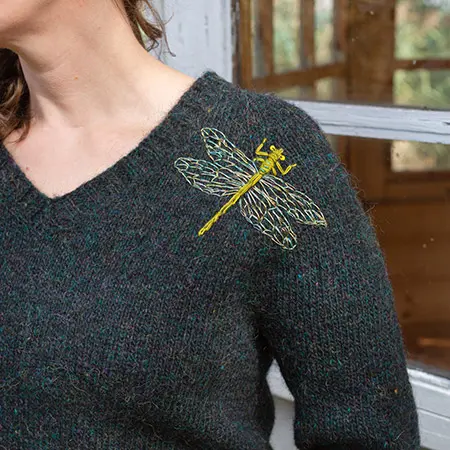 Wzór na haft ważka - Embroidery on Knits
